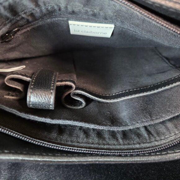 LIZ CLAIBORNE Black Leather Shoulder Bag - Picture 11 of 15